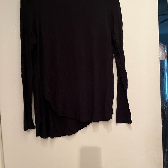 Asymmetrical Halogen Black Top‎ Size Large - Picture 8 of 11